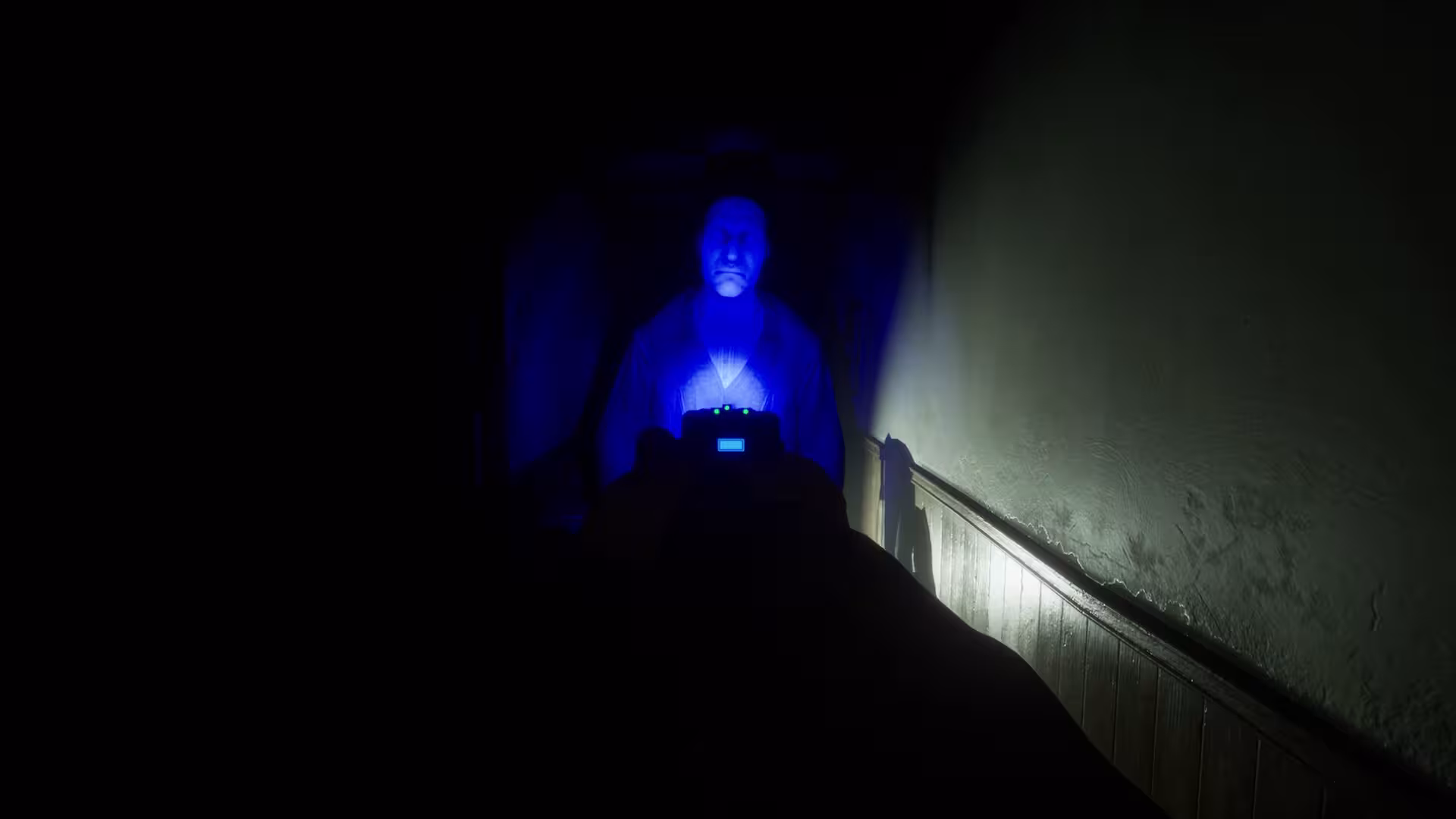 她要离开/She's Leaving-4