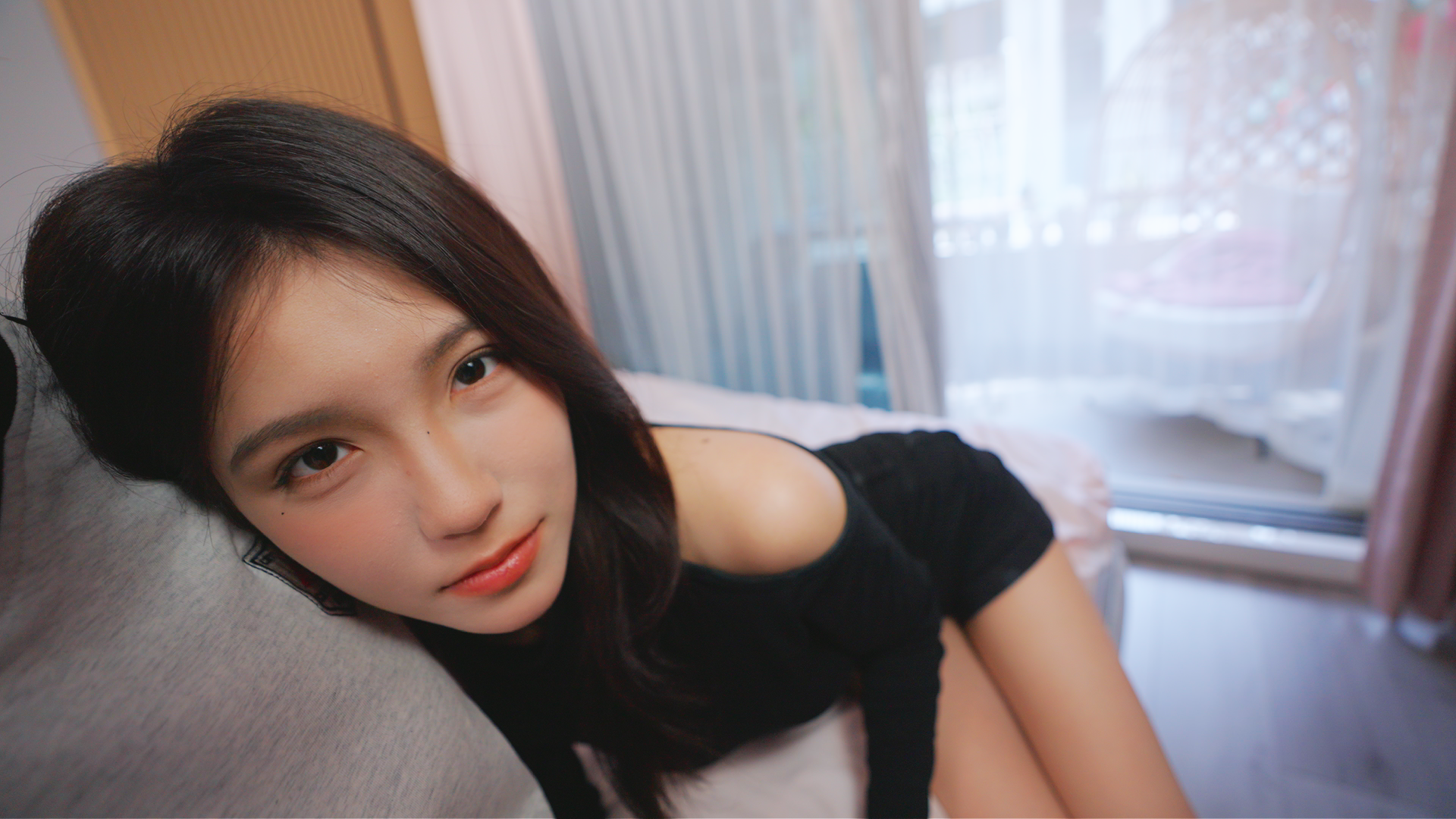 美女你矜持一点/Stay Reserved, Beauty-5 美女你矜持一点/Stay Reserved, Beauty-5