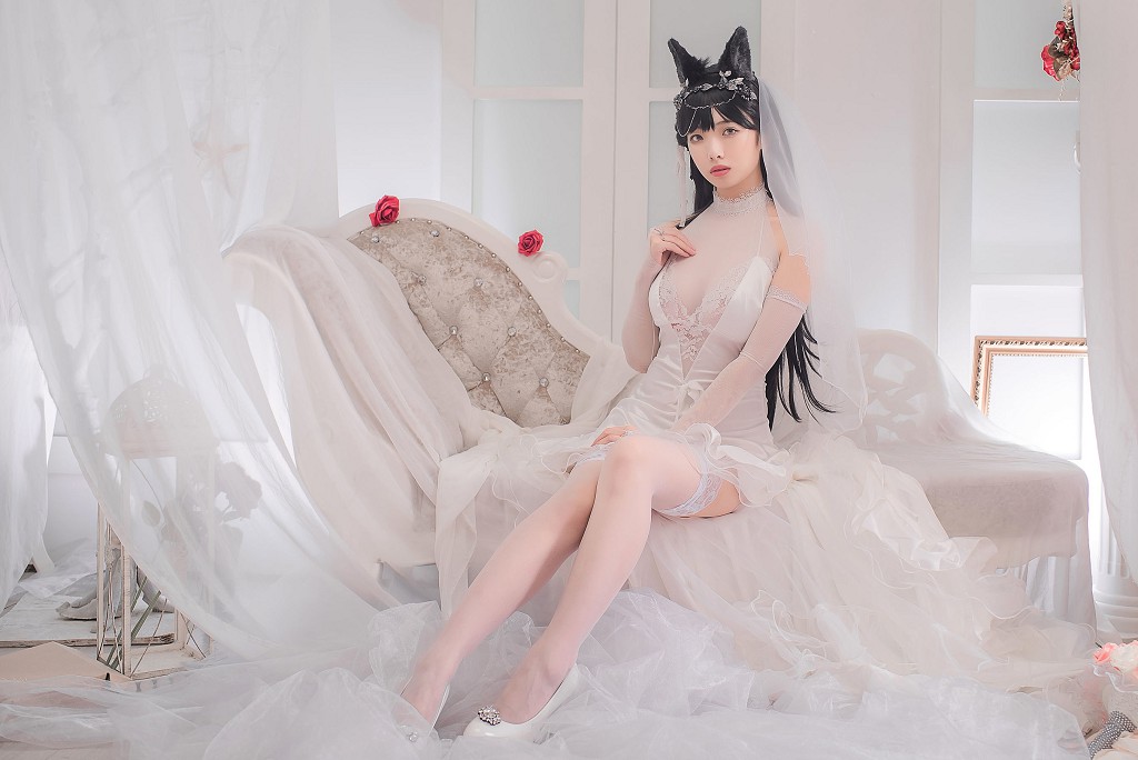 雯妹不讲道理《爱宕花嫁》  [COSPLAY福利] 写真集[32P]（2/32）