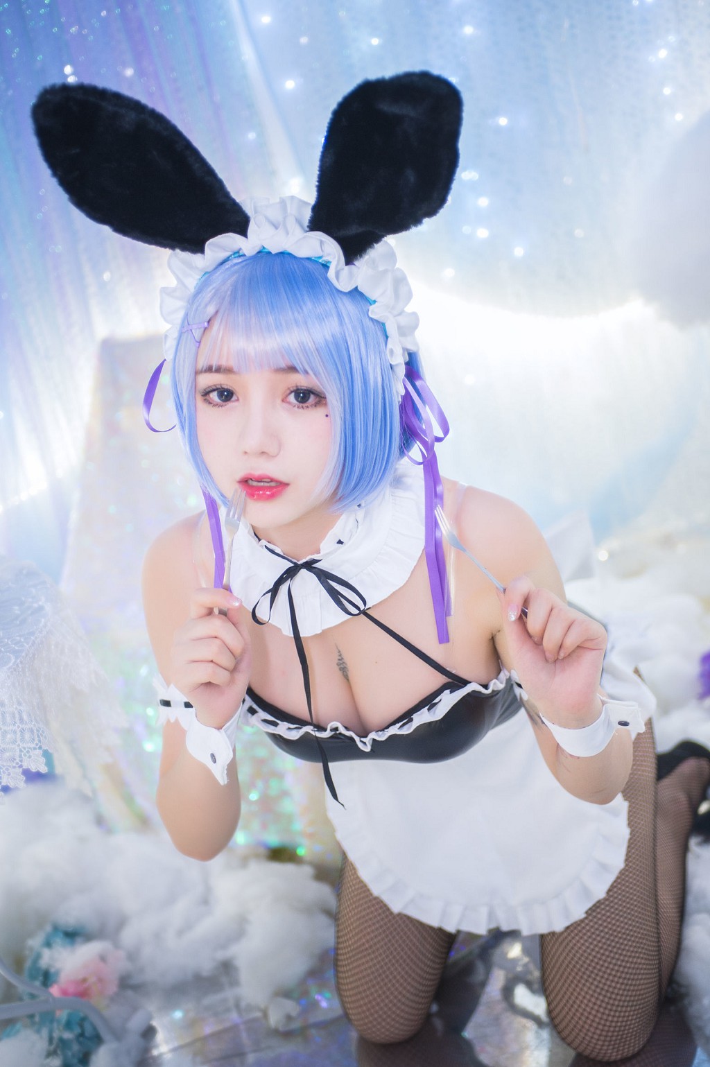 洛丽塔大哥《蕾姆兔女郎》 [COSPLAY少女] 写真集[17P]（1/17）