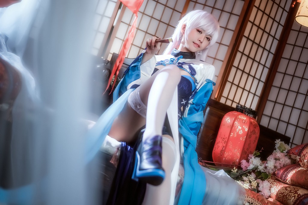 鳗鱼霏儿《碧蓝华裳 贝姐》  [COSPLAY美女] 写真集[11P]（2/11）