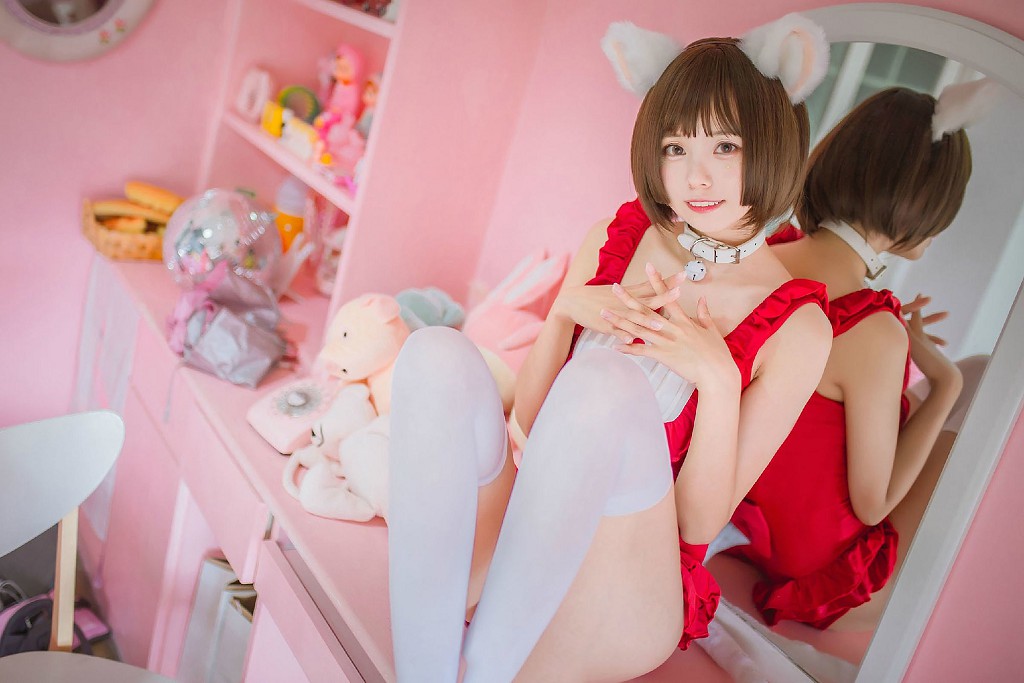 小野妹子w《猫系泳衣+魔法少女伊莉雅+金莲旗袍》 [Cosplay美女] 写真集[34P]（1/34）