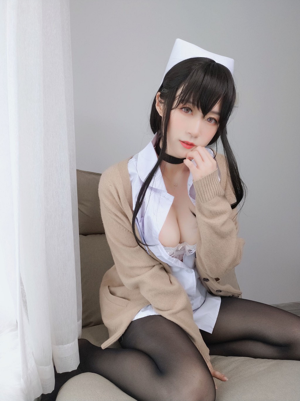 白银81《长发小护士》 [Cosplay美女] 写真集[66P]（4/66）