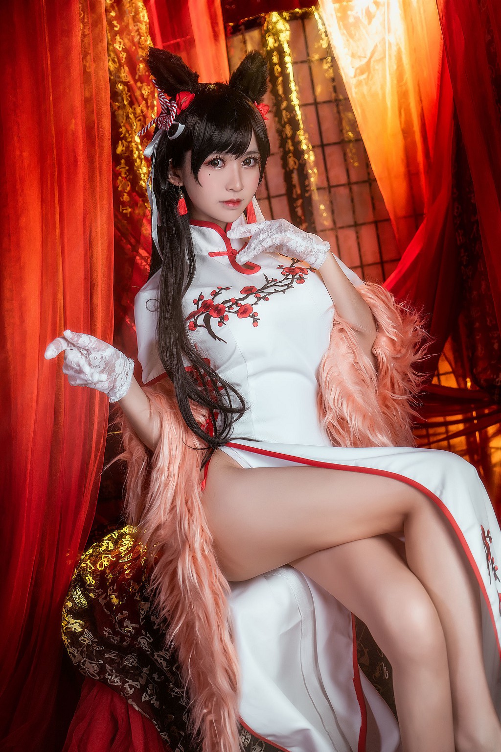 鳗鱼霏儿《碧蓝航线+旗袍+红发魔女》 [Cosplay美女] 写真集[34P]（1/34）