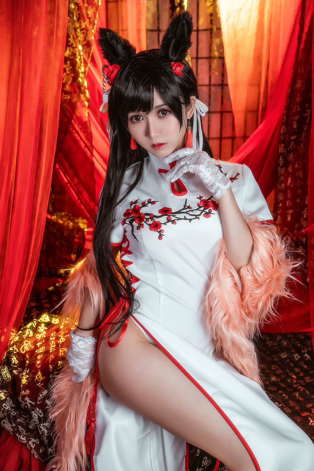 鳗鱼霏儿《碧蓝航线+旗袍+红发魔女》 [Cosplay美女] 写真集[34P]（2/34）