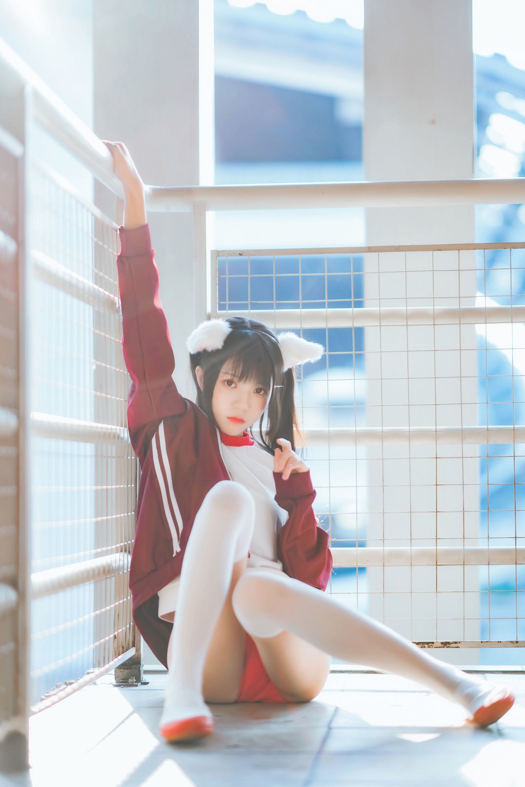 桜桃喵《红色体操服》 [Cosplay美女] 写真集[44P]（4/44）