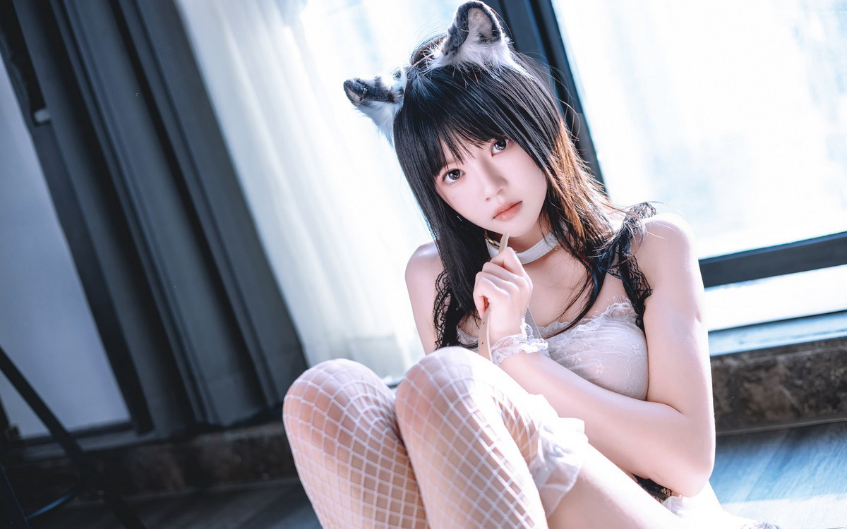 桜桃喵白丝网袜性感丁字裤美臀cosplay大尺度（13/28）