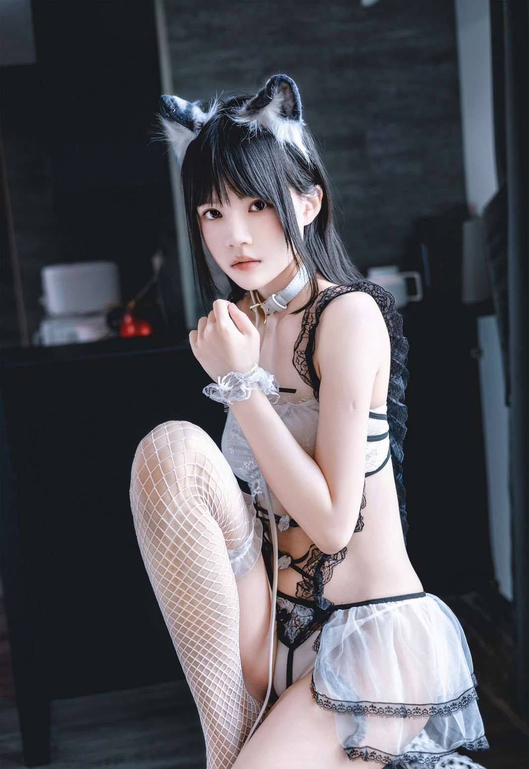 桜桃喵白丝网袜性感丁字裤美臀cosplay大尺度（15/28）