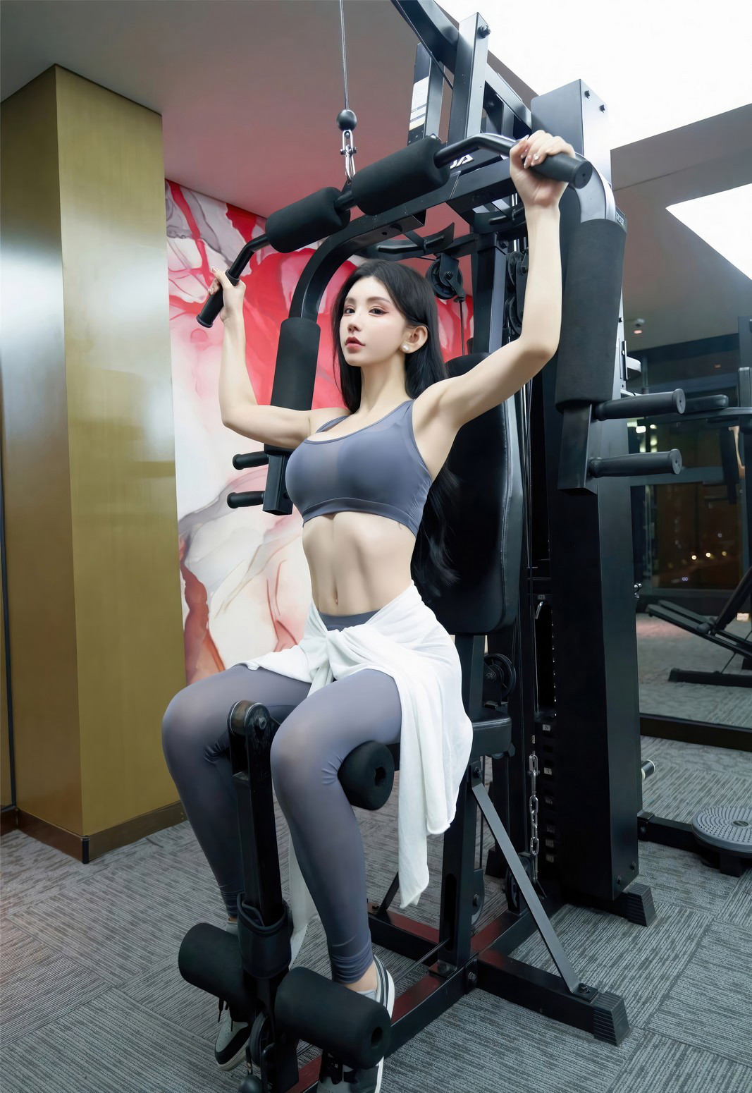 周于希极品美臀紧身健身裤性感身材健身房套图（18/18）